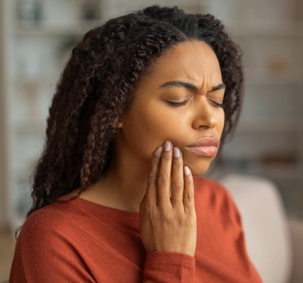 Dentist providing emergency dental care.